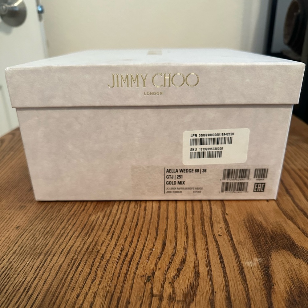 Jimmy Choo Gold Raffia Wedge Sandals - Picture 5 of 12